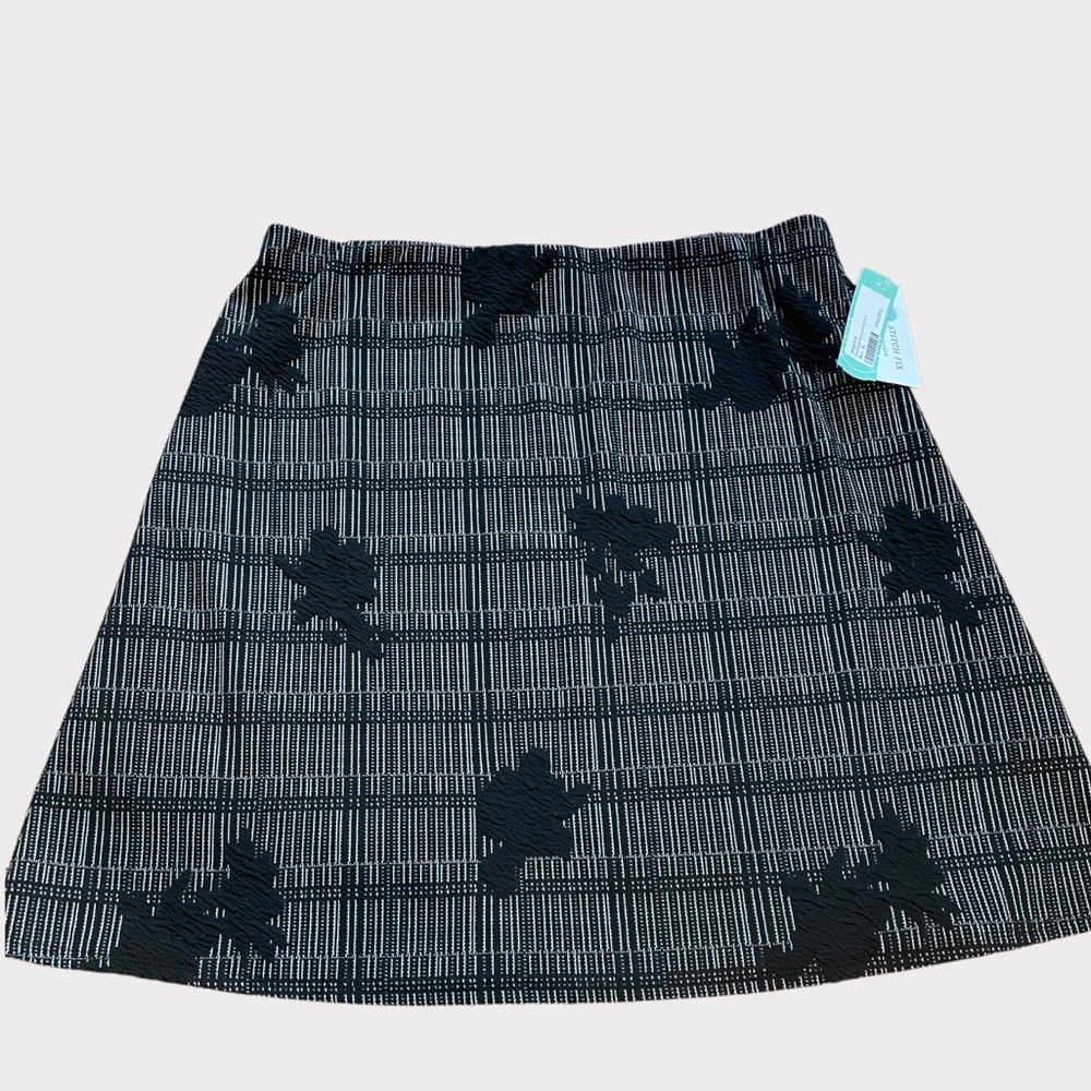 Margaret M Stitch Fix A-Line Black and White Shadow Floral Skirt Size XL NWT